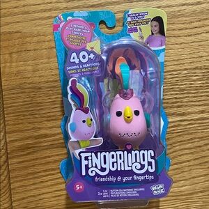 Fingerlings Interactive Toy- Bird, More Rare
